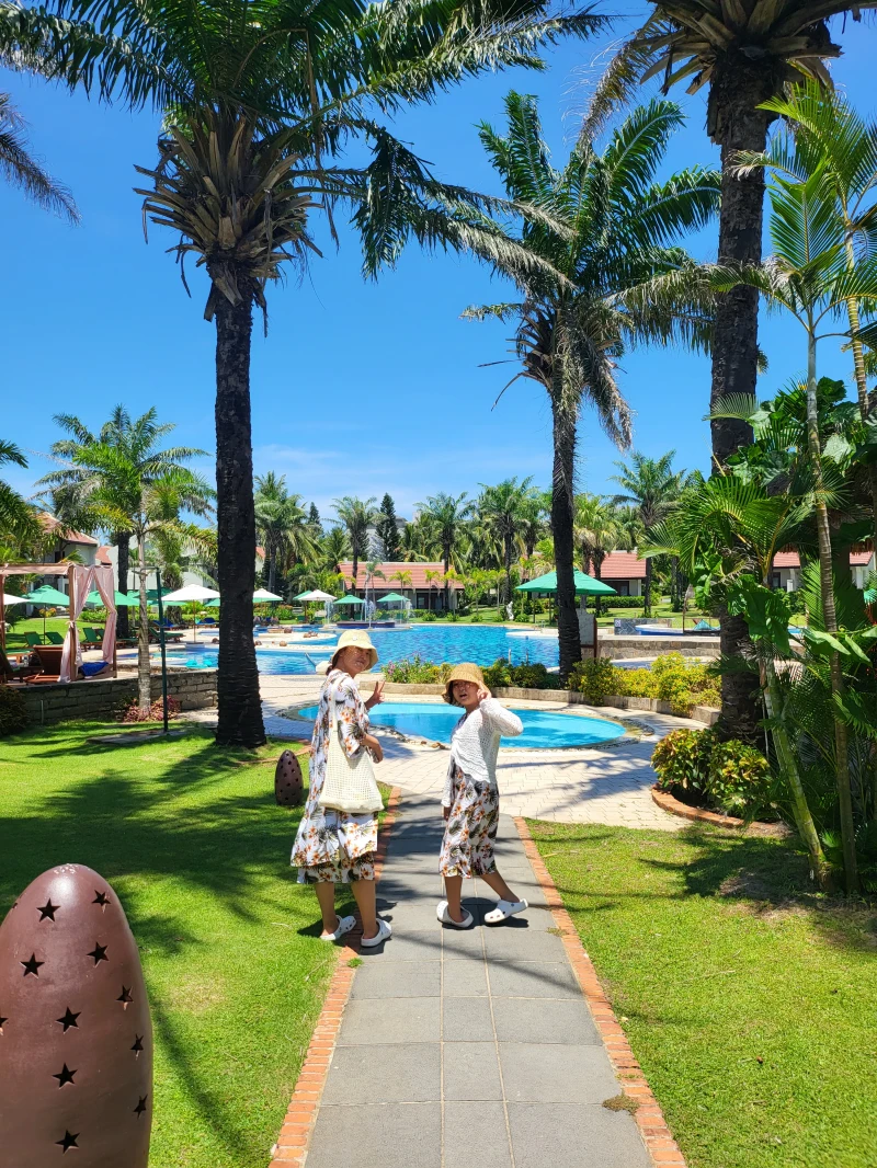palm garden resort 